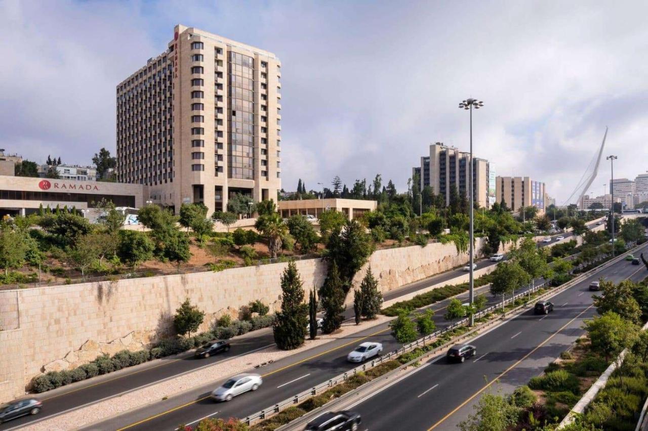 Ramada Jerusalem Hotel Экстерьер фото