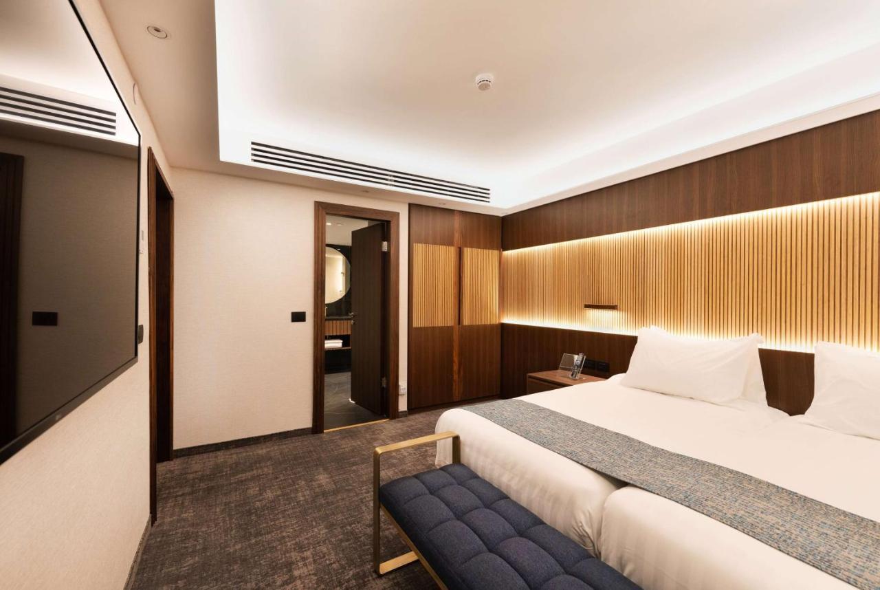 Ramada Jerusalem Hotel Экстерьер фото