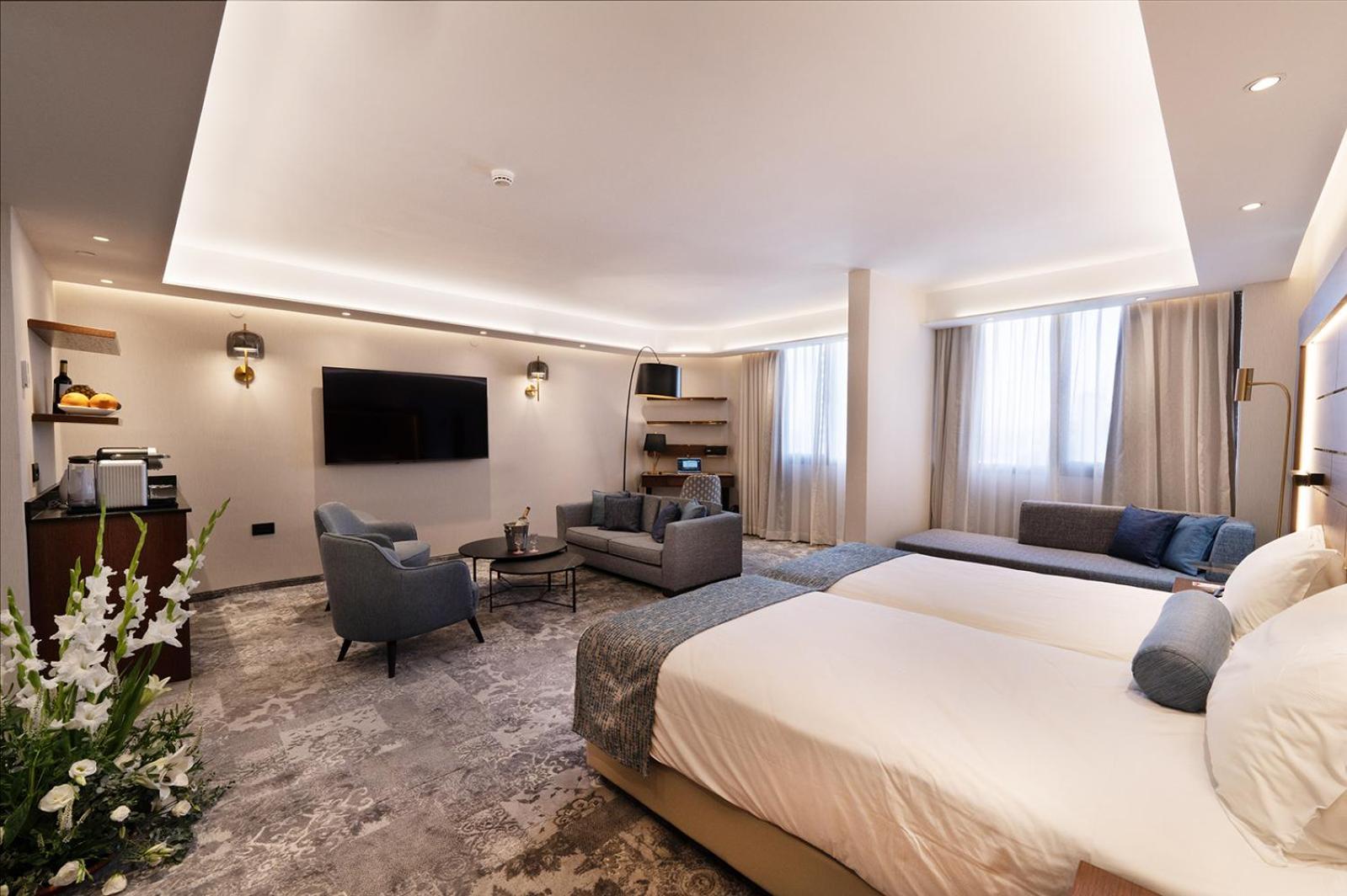 Ramada Jerusalem Hotel Экстерьер фото