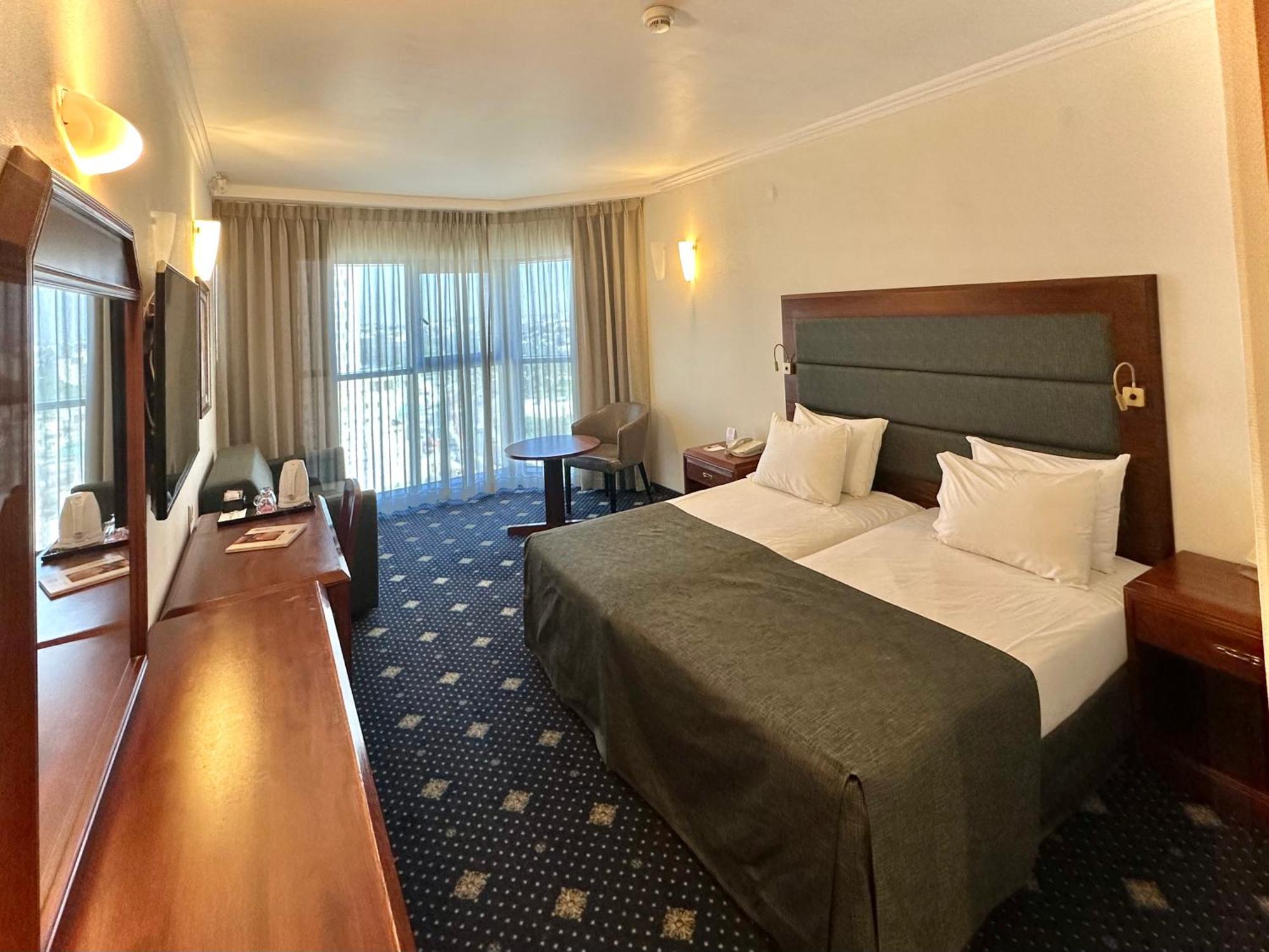 Ramada Jerusalem Hotel Экстерьер фото