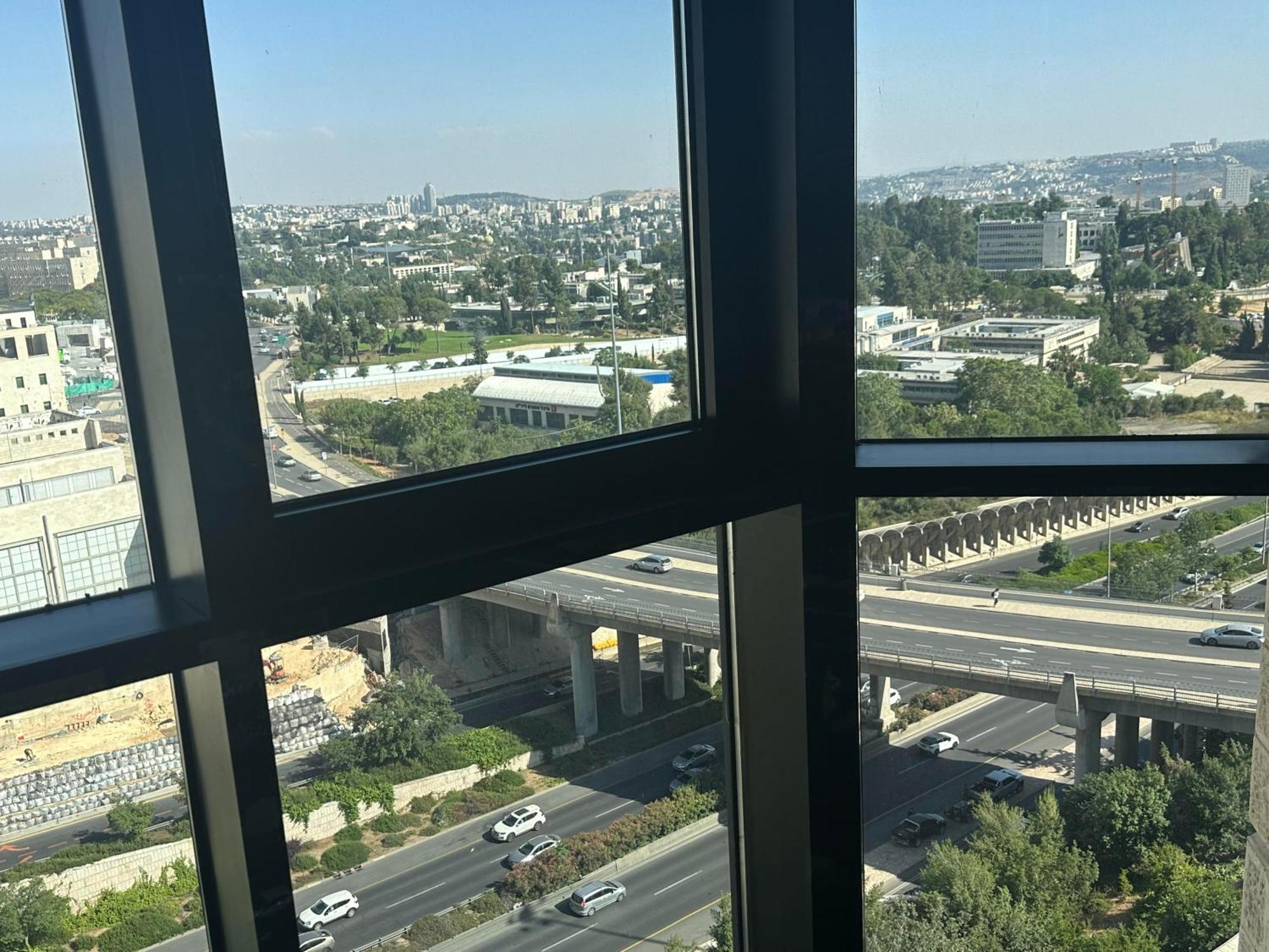 Ramada Jerusalem Hotel Экстерьер фото