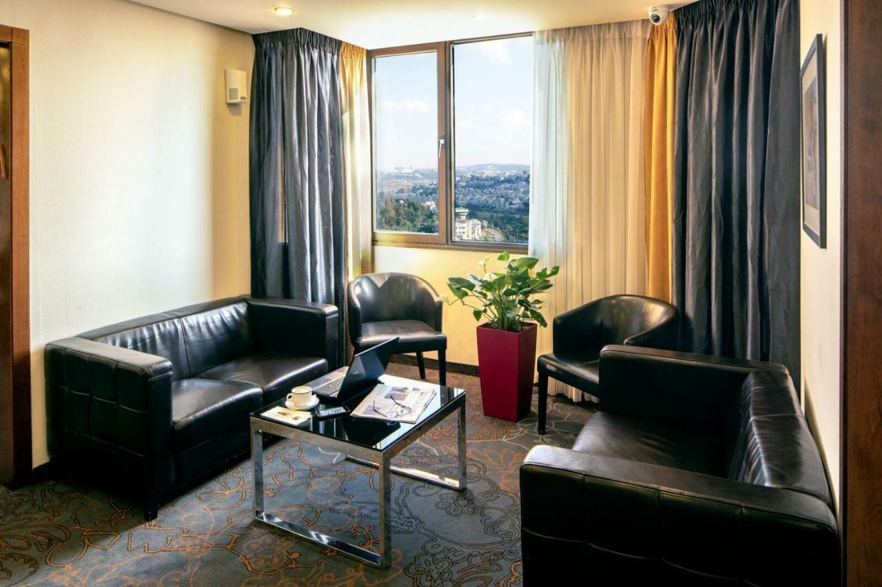 Ramada Jerusalem Hotel Экстерьер фото